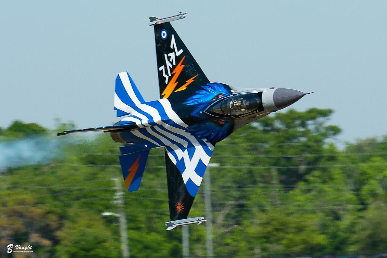 F-16 1:4 PNP